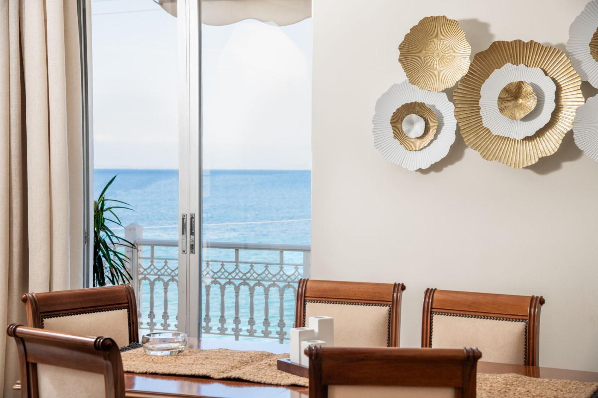 Mare Nostrum Seafront Apartment, By Zantewize المظهر الخارجي الصورة